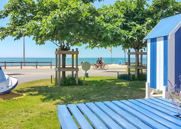 Lovely In Saint Jean De Monts * Plage-des-Demoiselles